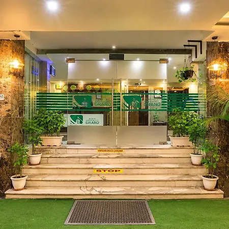 Airport Hotel Grand-2